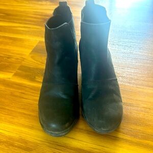 Sorel Joan Of Arctic Il Wedge Chelsea Boot Black Women’s size 7